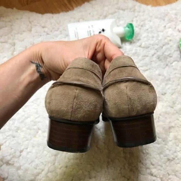 LRL: Tan Tasseled Loafer Suede Shoes w. Small Heel - Picture 7 of 8